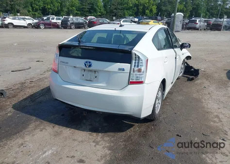 2011 Toyota Prius Three from USA, damaged, VIN JTDKN3DU7B0329208